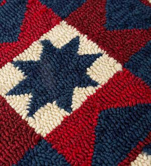 Indoor/Outdoor Patriotic Quilt Polypropylene Hooked Rug