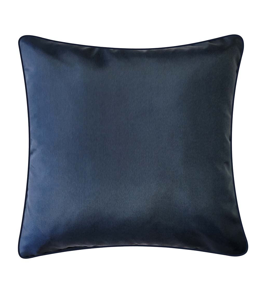 Indoor/Outdoor Latticework Throw Pillow - Navy