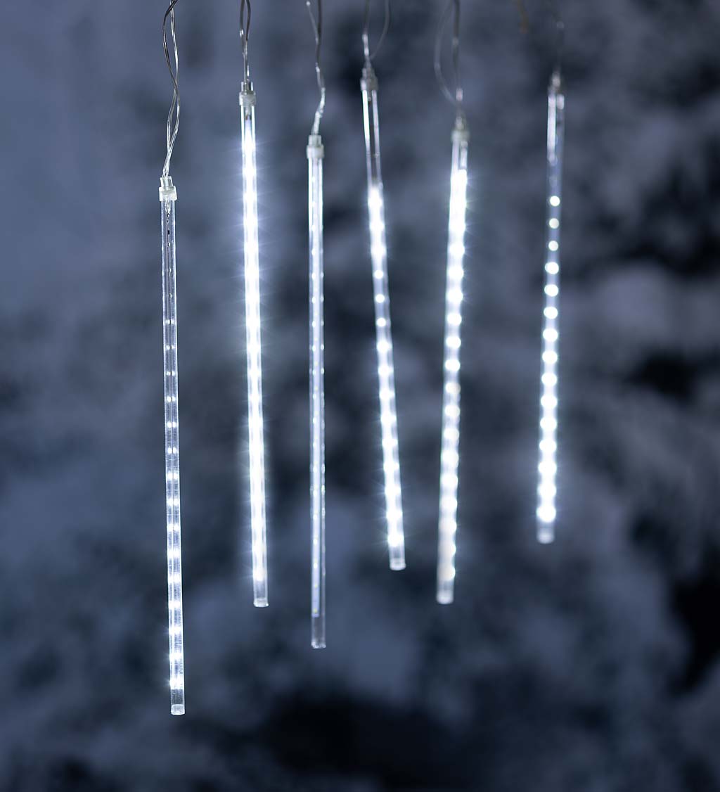 Indoor/Outdoor Electric Icicle Chasing Lights with Cool White LEDs