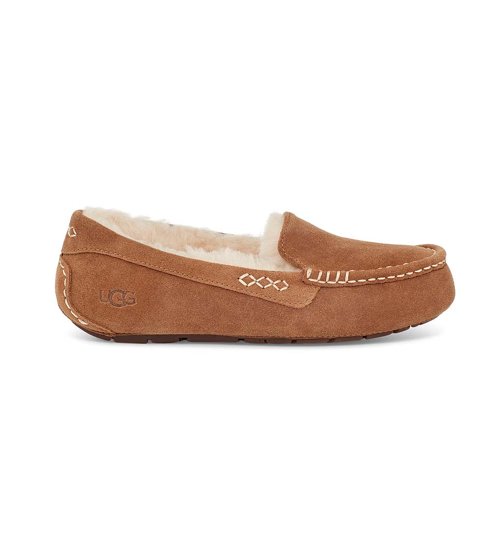 Larry Belmont Ælte Ikke moderigtigt UGG Ansley Women's Suede Moccasin Slippers - Chestnut - 5 | Plow & Hearth