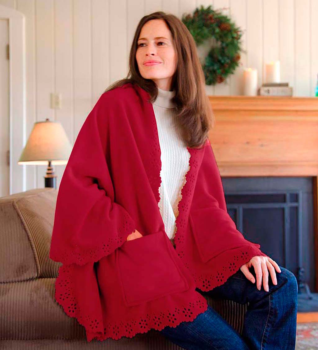 Fleece Cuddle Cape With Pockets swatch image