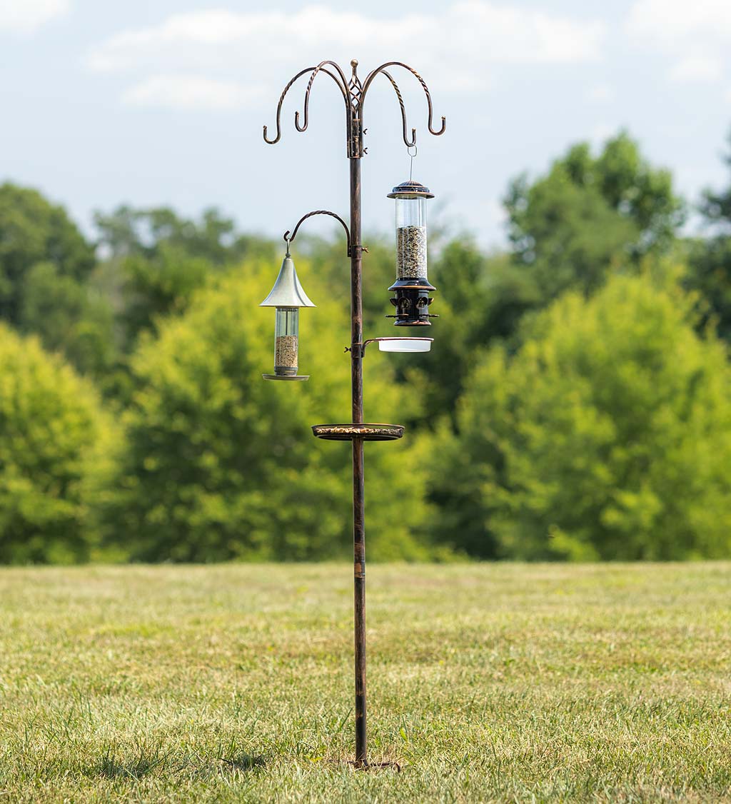 Bird Feeding Station with Five Hooks and Two Platform Feeders
