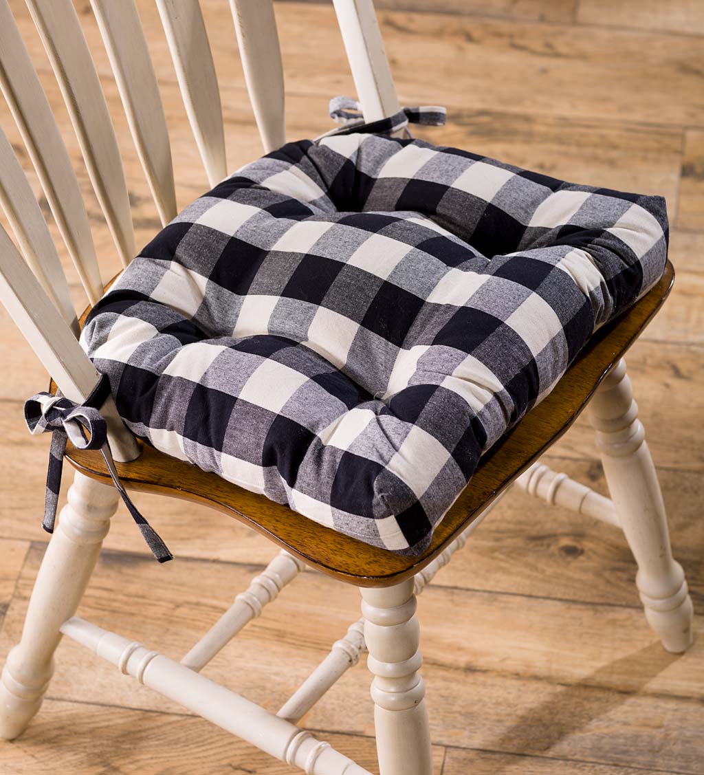 Reversible Buffalo Check Tufted Chair Pad with Ties