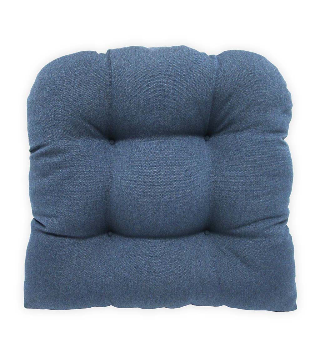 Suntastic Premium Rounded Tufted Chair Cushion, 18½" x 18" x 2½" swatch image