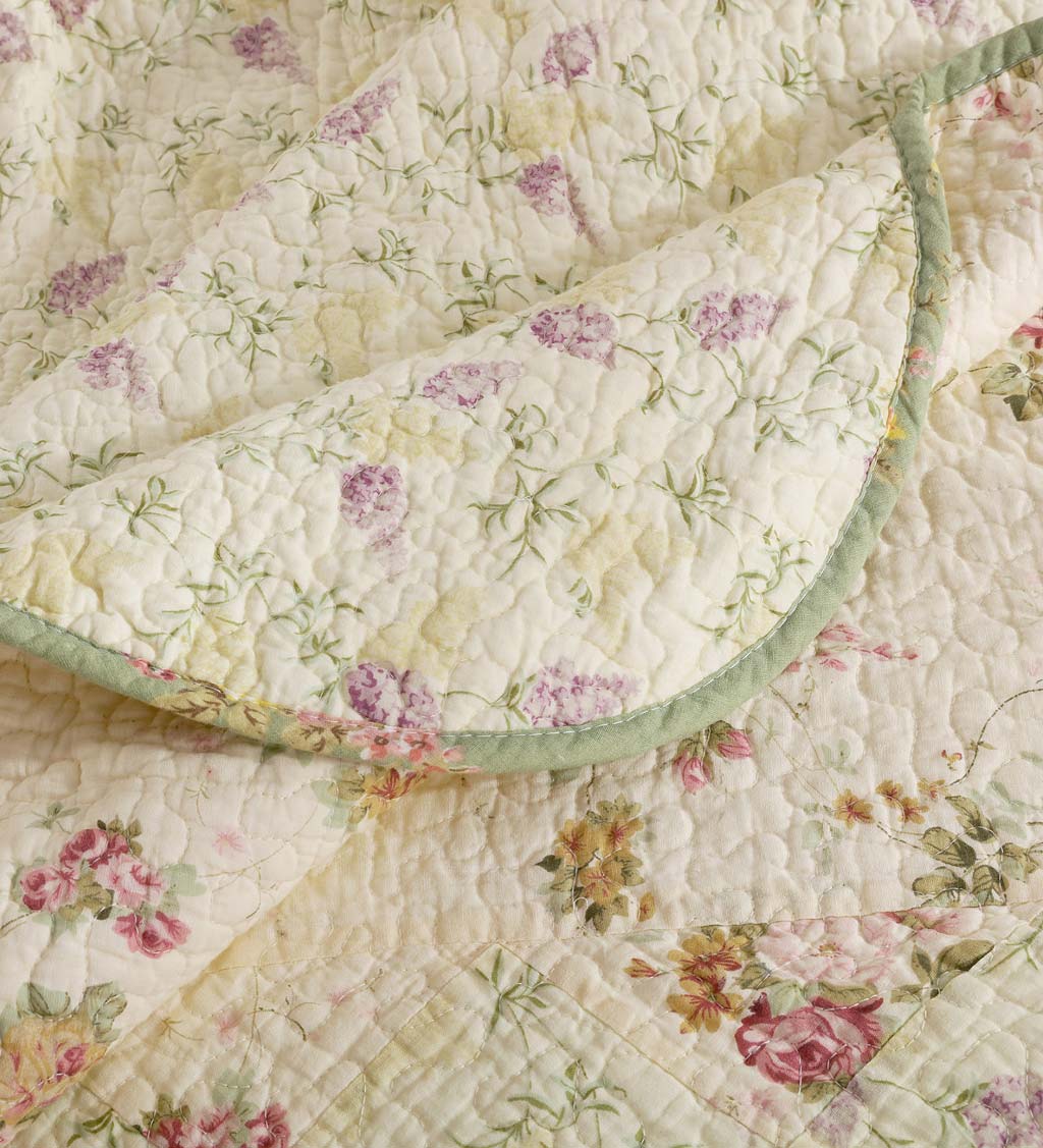 Dorothy Quilted Bedding Set