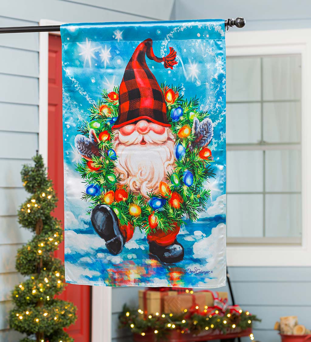 Gnome with a Christmas Wreath Lustre House Flag
