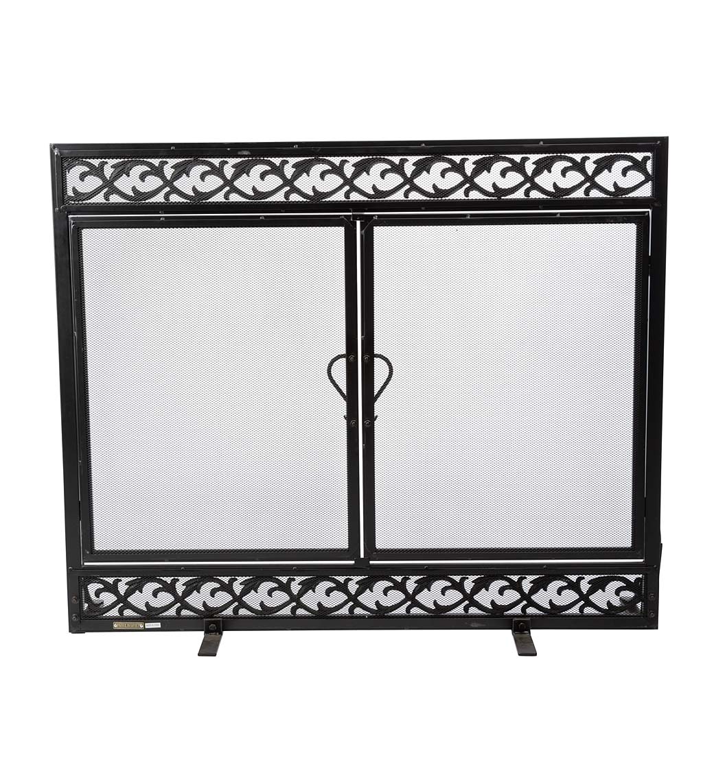 Small Cast Iron Scrollwork Fire Screen With Doors