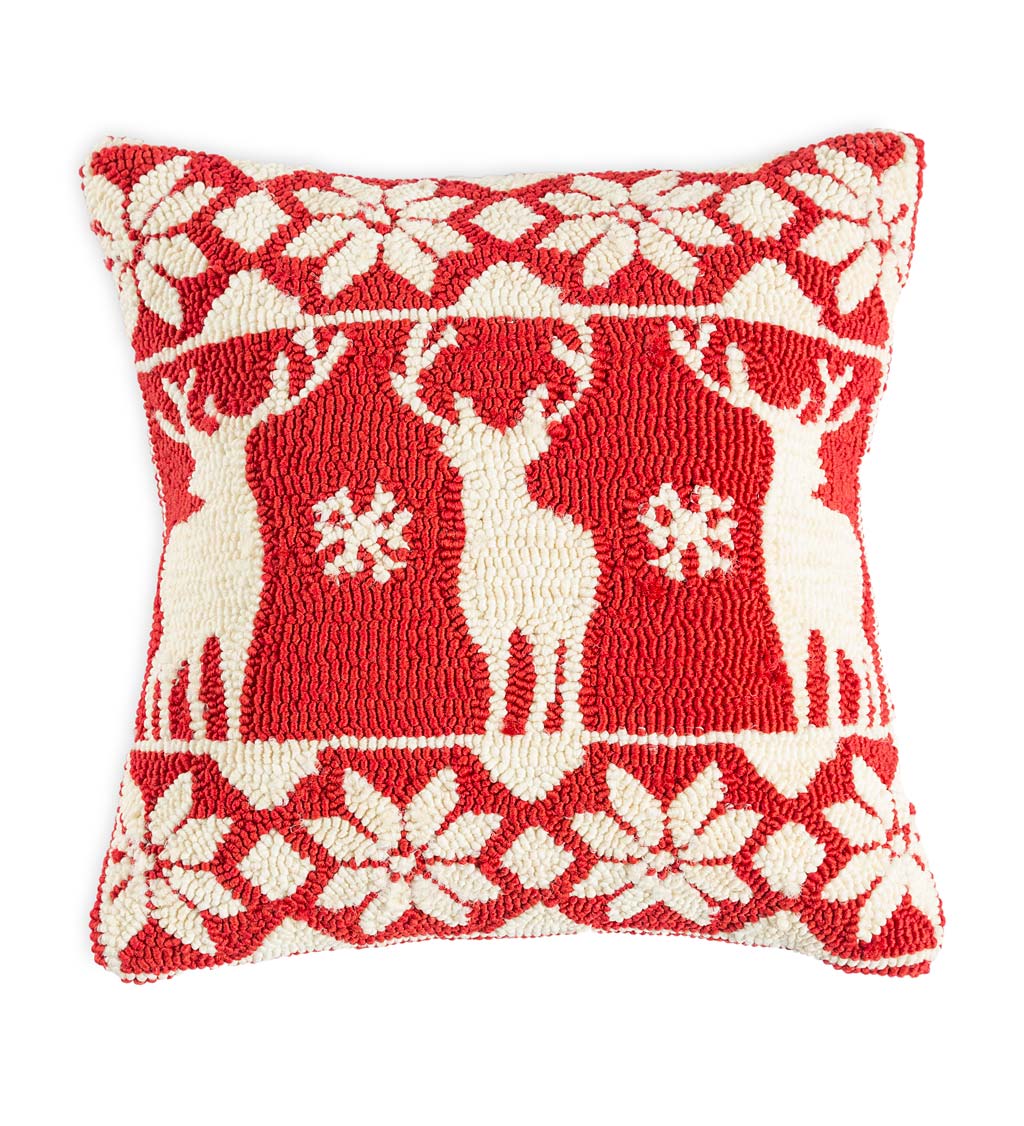 Indoor/Outdoor Hooked Polypropylene Reindeer Throw Pillow