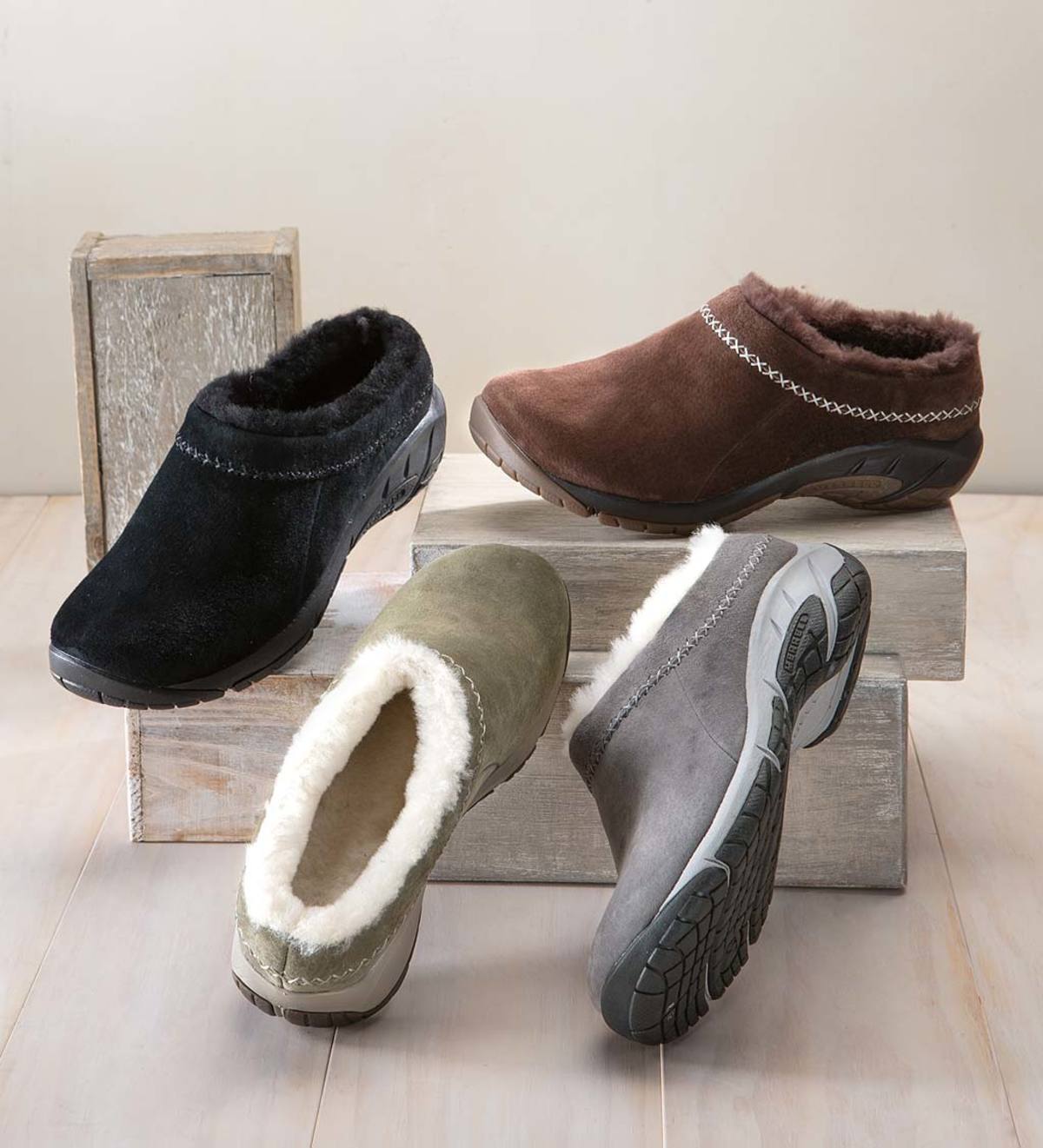 merrell comfort cozy lined suede clogs