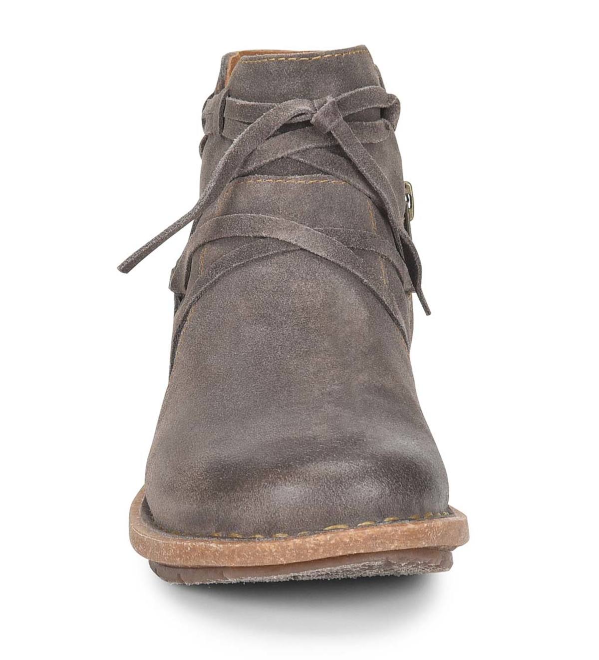Born Tarkiln Ankle Boot - Black - Size 6 | PlowHearth