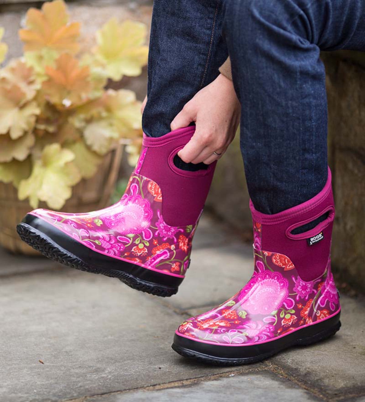 BOGS° Women's Winter Blooms Mid-Calf Boots | PlowHearth