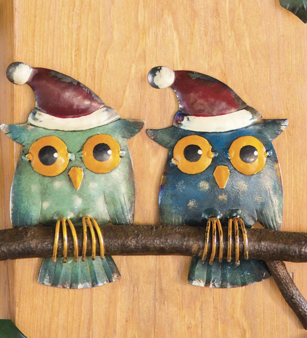 Handcrafted Metal Holiday Owl Wreath
