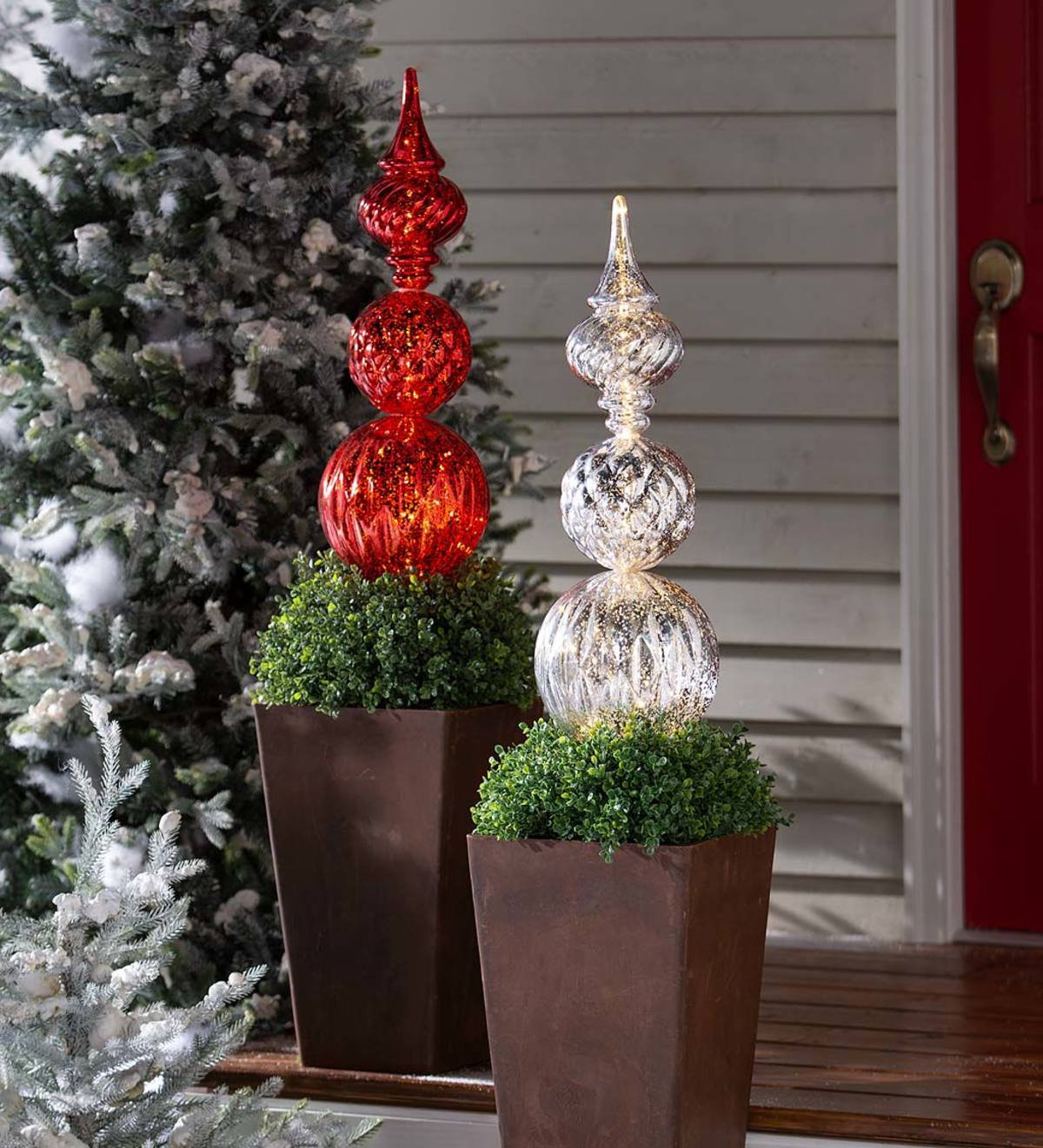 Indoor/Outdoor Shatterproof Holiday Lighted Large Finial Ornament Stake