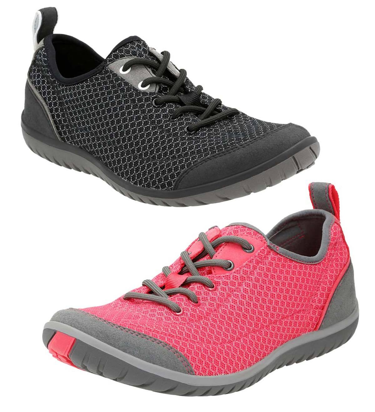 clarks ladies walking shoes